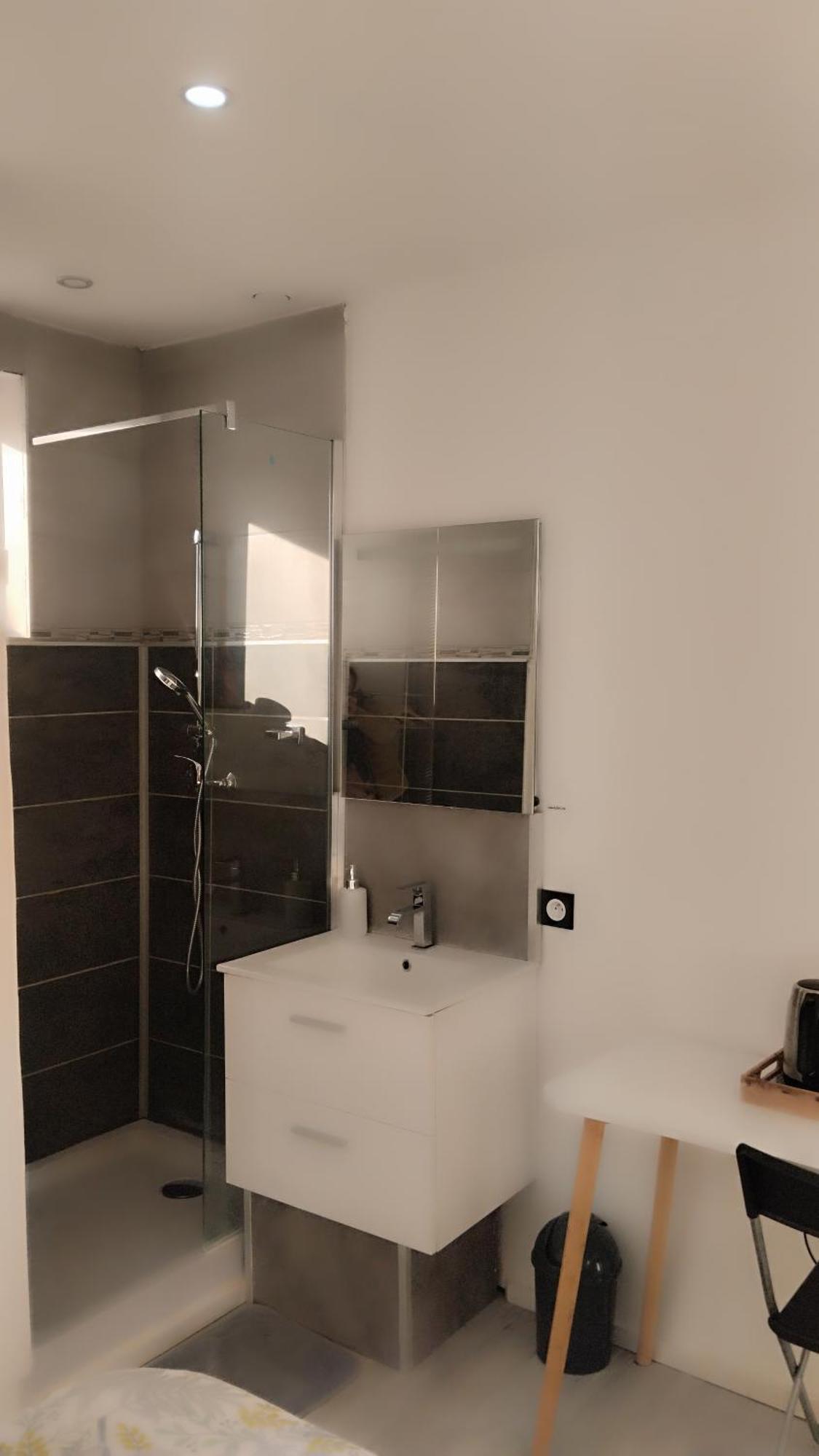 Chambres Cosy Proche Cnpe Bugey - Via Rhona Chavanoz Rum bild